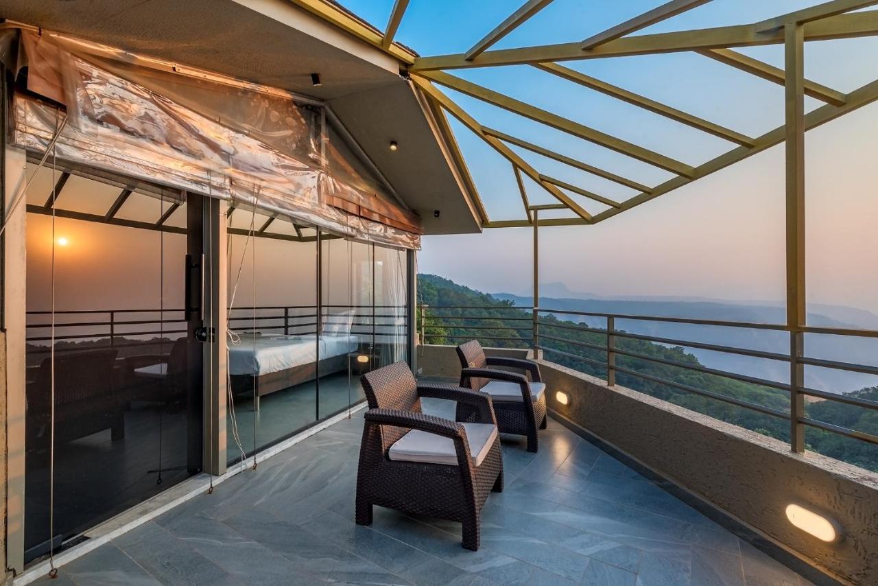 Saffronstays Heavone Trio, Lonavala Eksteriør billede